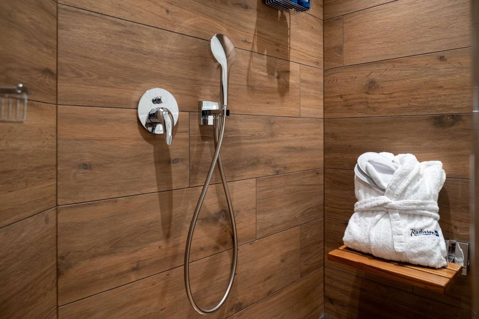 Radisson Blu Hotel, Bergamo Choruslife Dış mekan fotoğraf