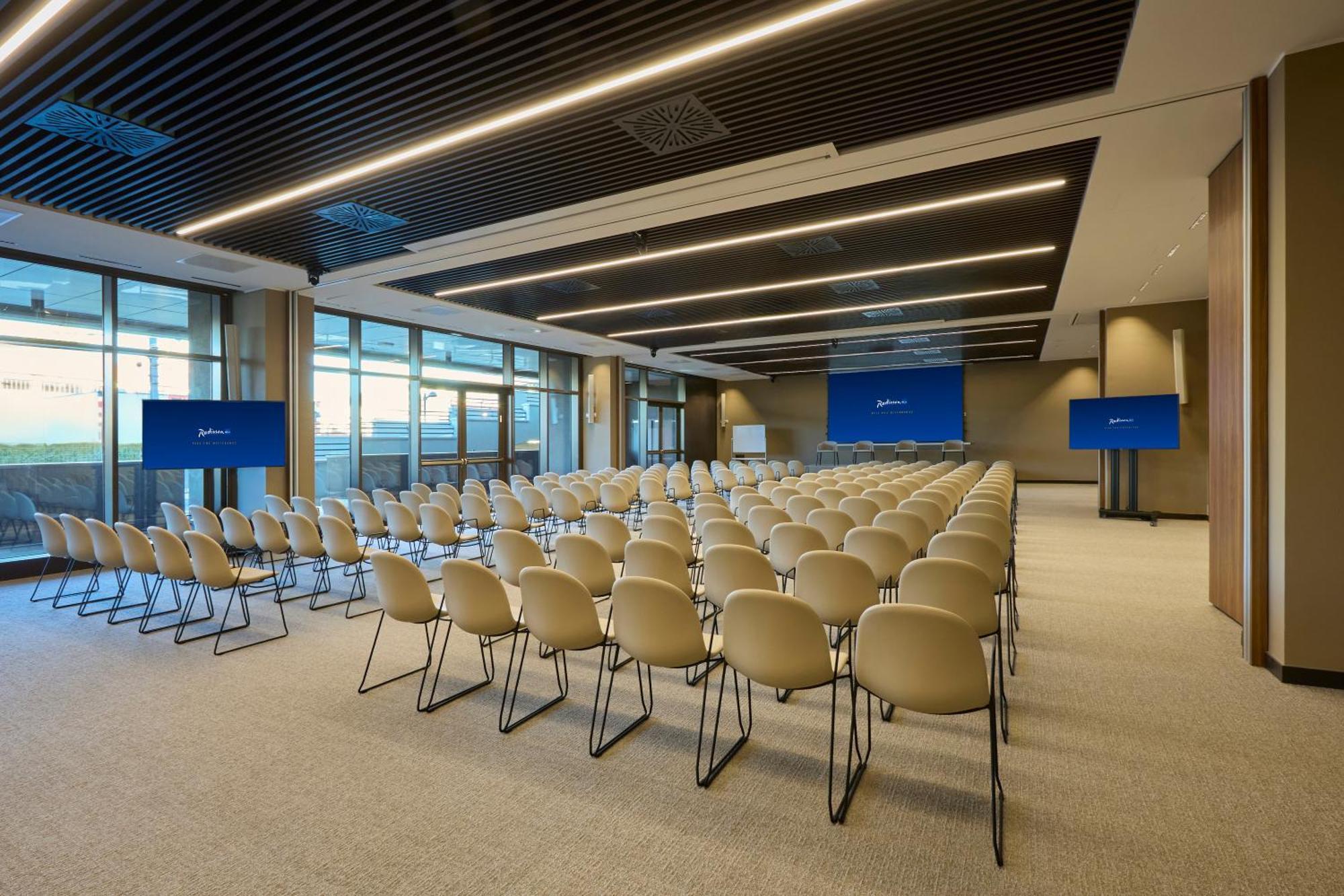 Radisson Blu Hotel, Bergamo Choruslife Dış mekan fotoğraf